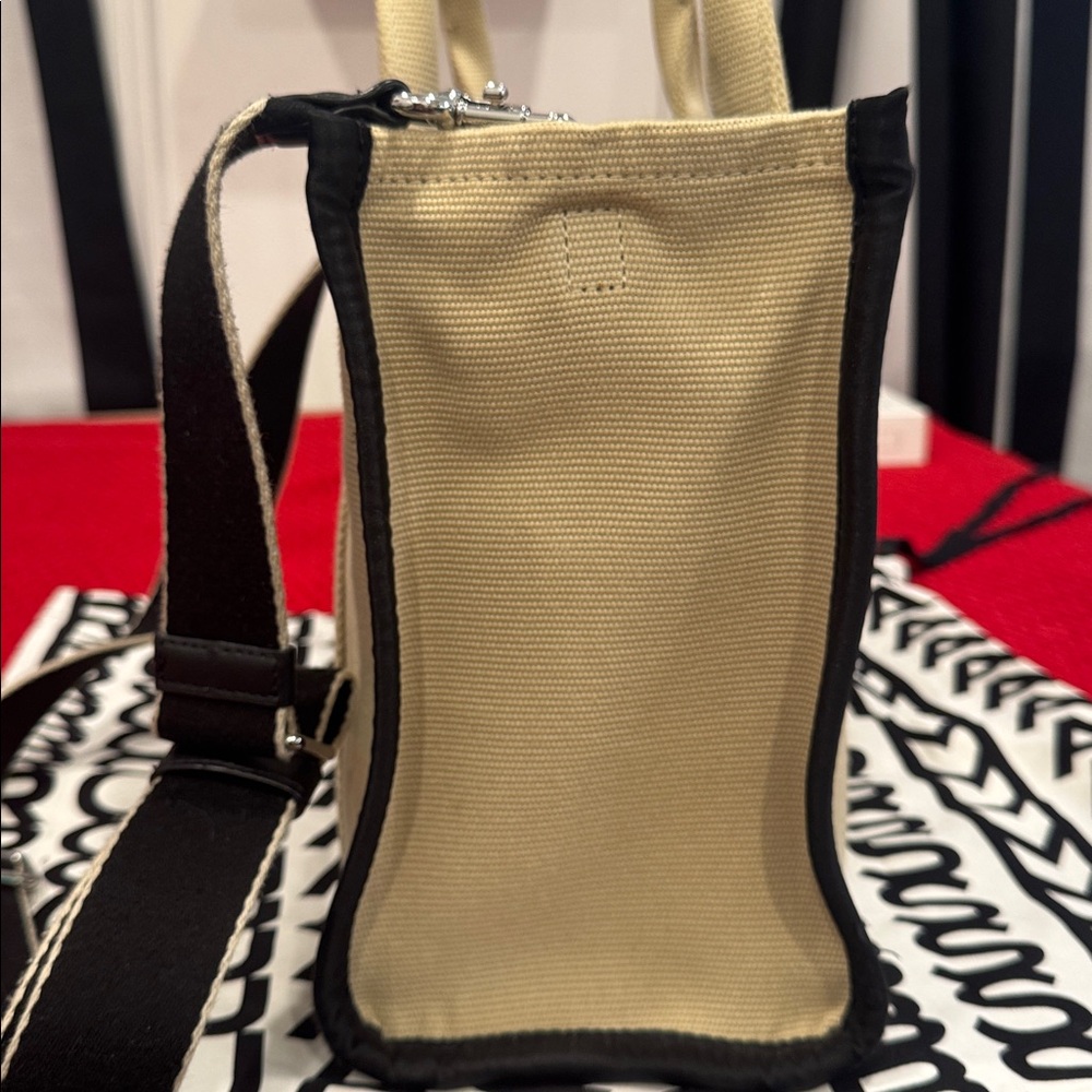 THE JACQUARD MEDIUM TOTE BAG - Picture 9 of 9